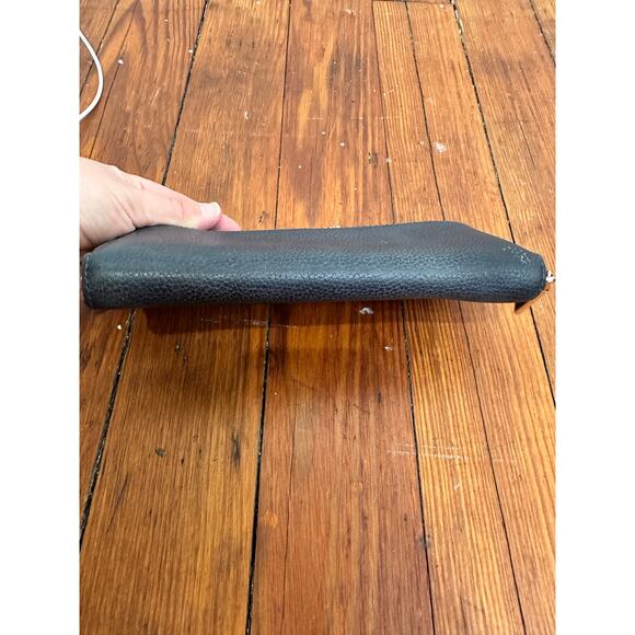 MICHAEL KORS Navy Mercer Multipocket Continental Zip Up Wallet - Picture 9 of 12